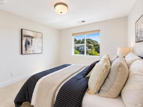 11 Zandra Place Novato CA 94945
