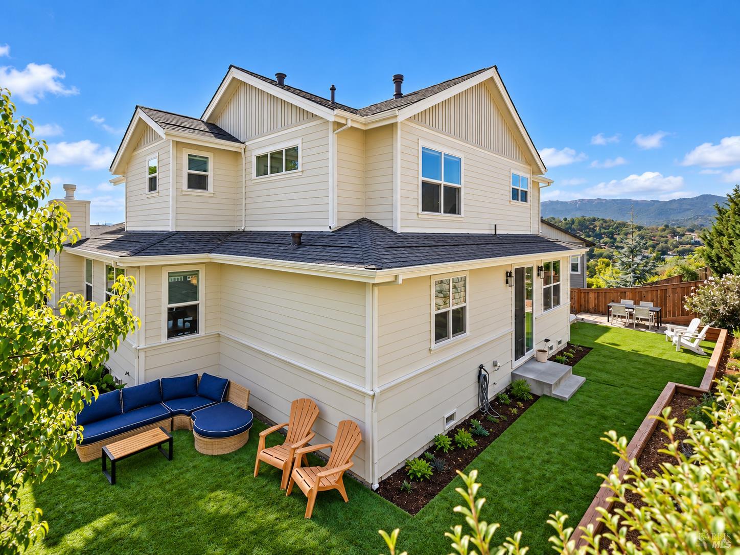 11 Zandra Place Novato CA 94945