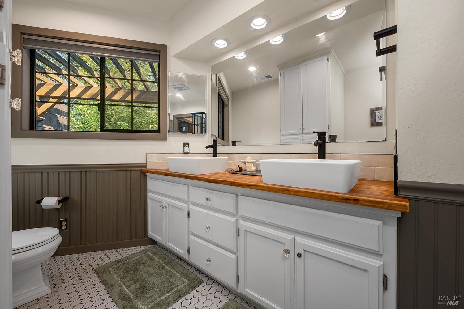 10149 Occidental Road Sebastopol CA 95472