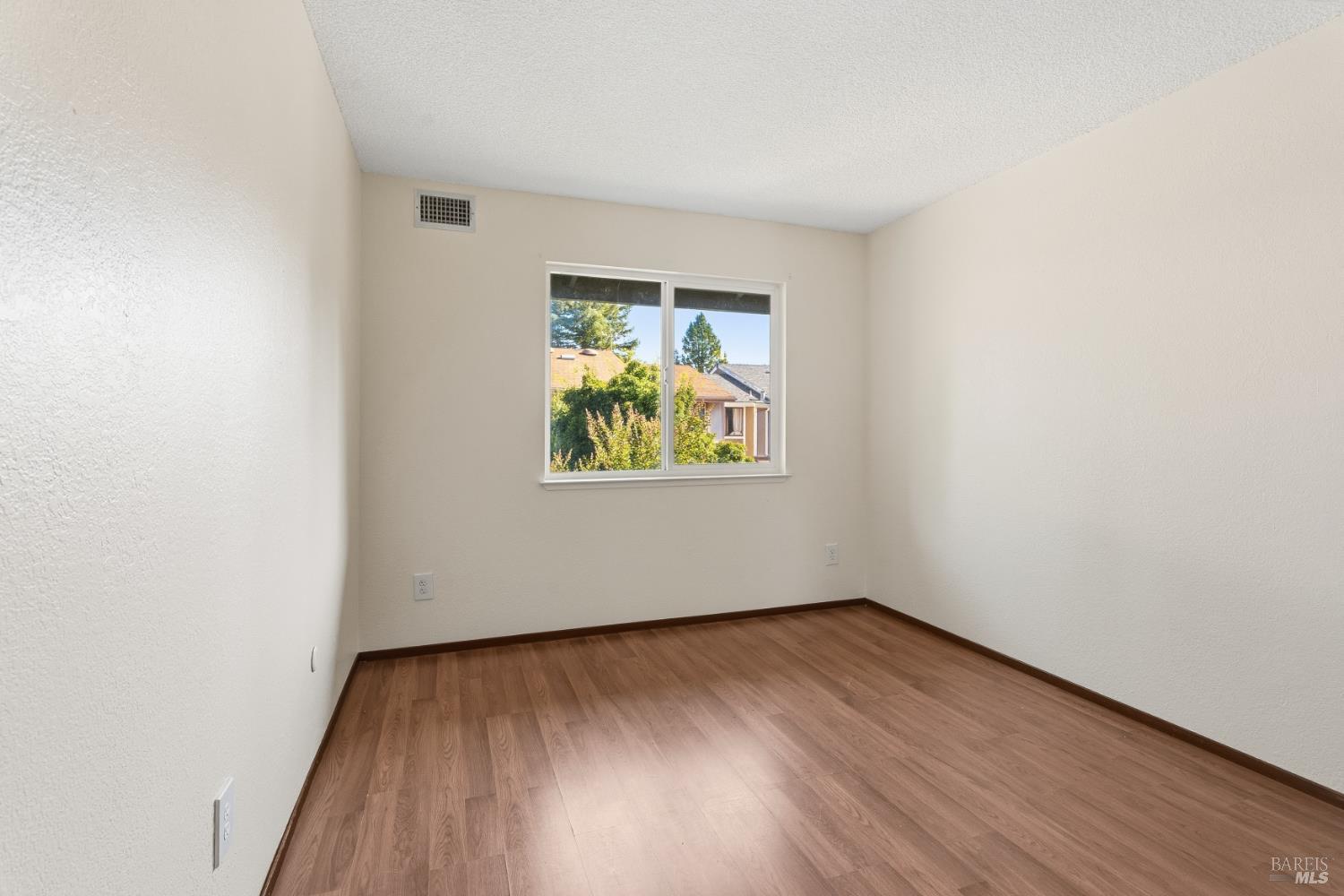 432 Ford Street Ukiah CA 95482