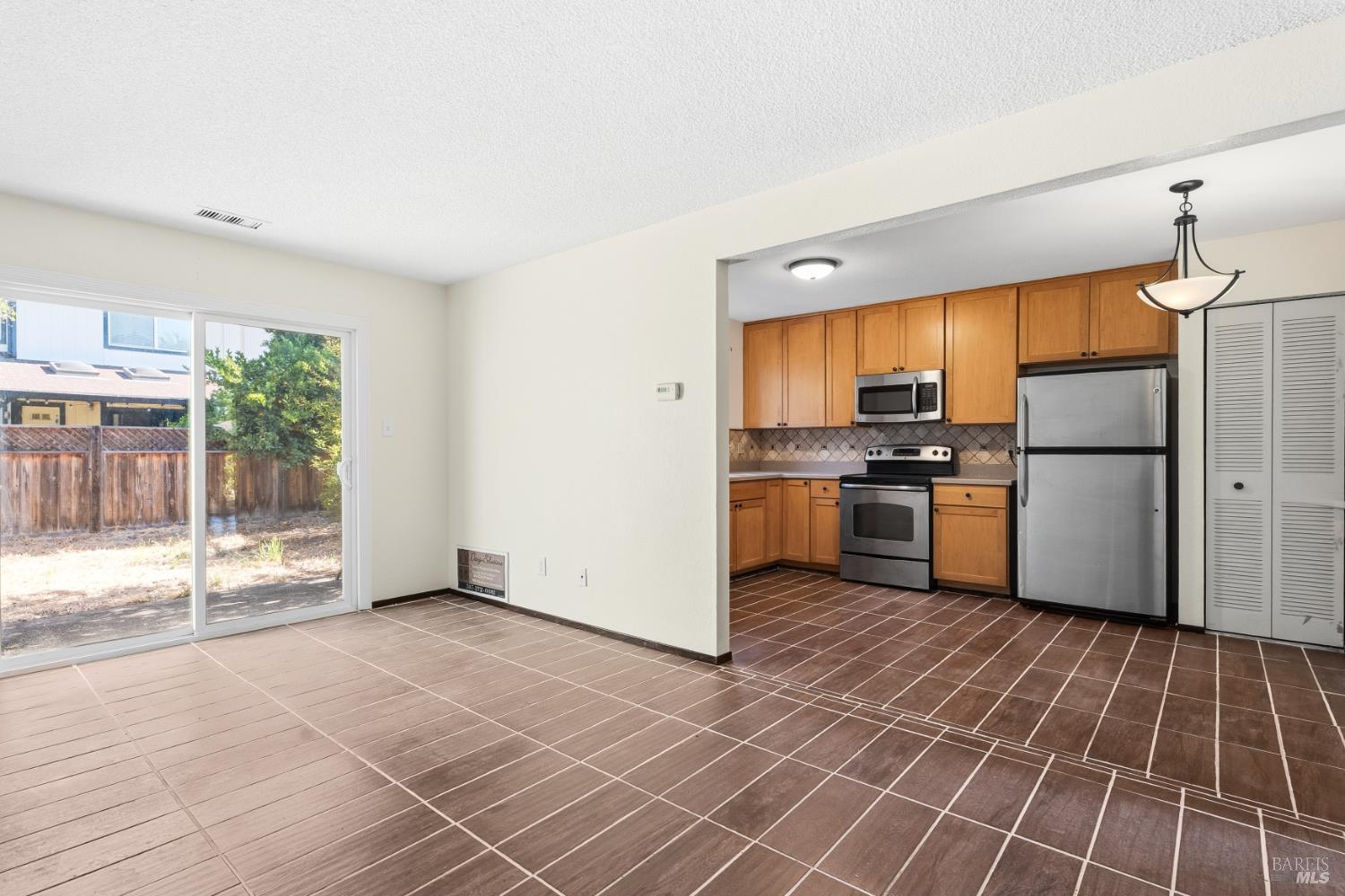 432 Ford Street Ukiah CA 95482