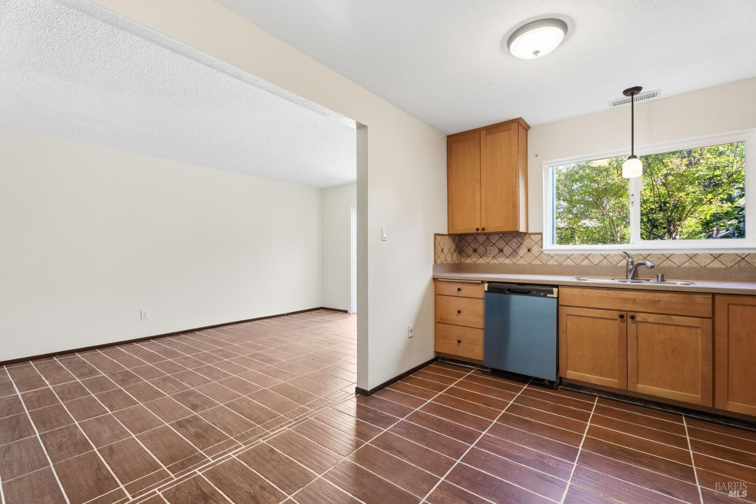 432 Ford Street Ukiah CA 95482