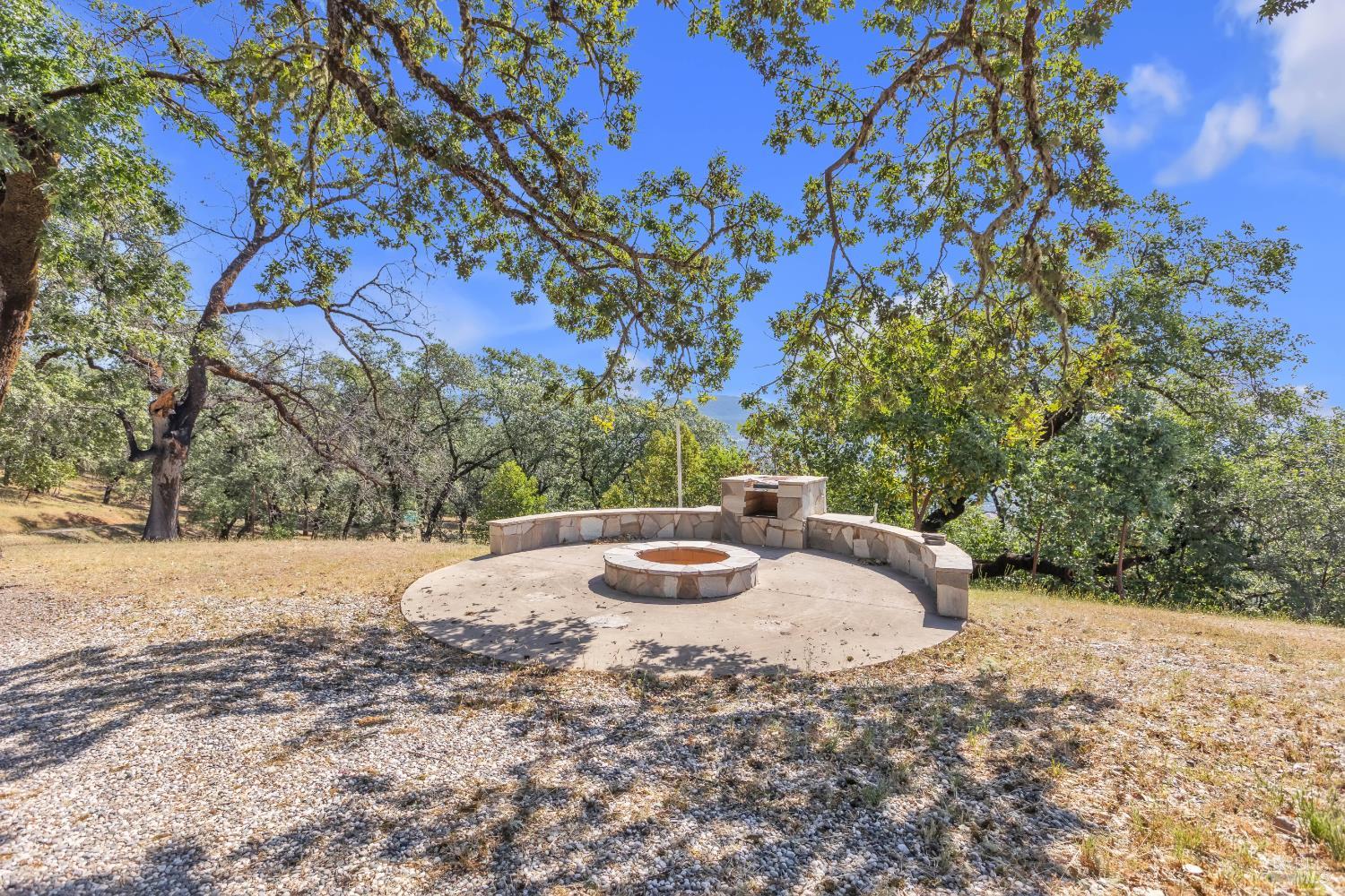 12000 Valley View Drive Ukiah CA 95482
