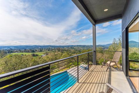 9224 Carols View Lane Forestville CA 95436
