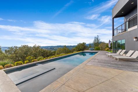 9224 Carols View Lane Forestville CA 95436