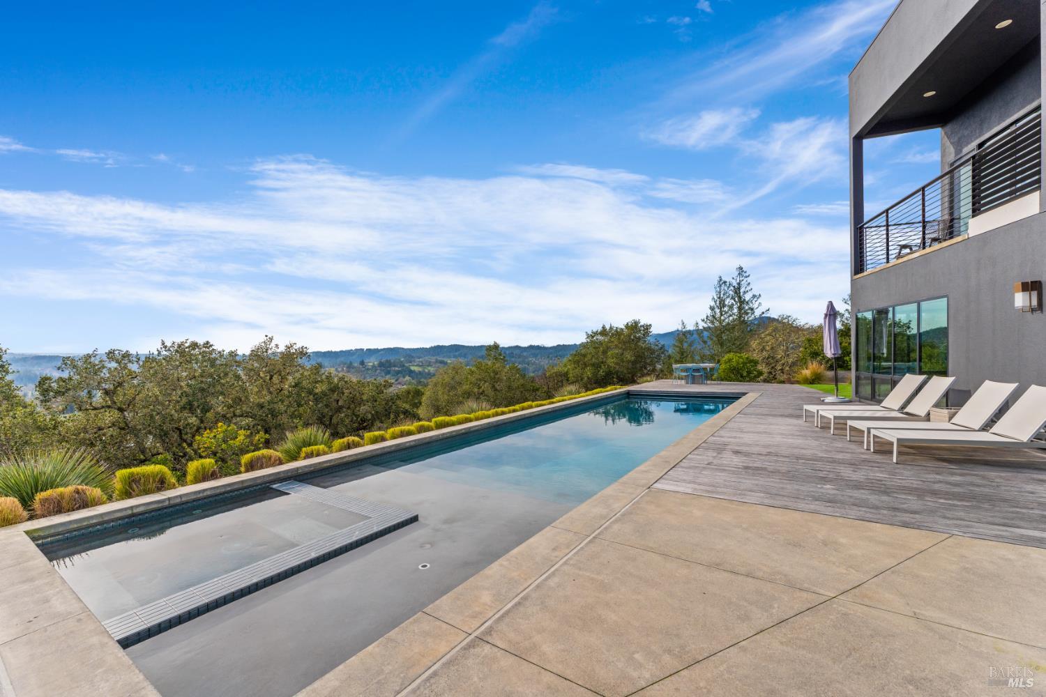 9224 Carols View Lane Forestville CA 95436