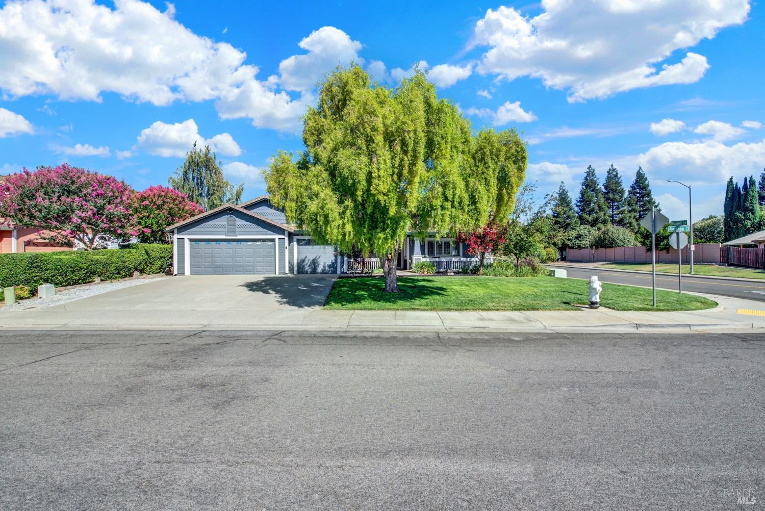 940 Alexander Court Dixon CA 95620