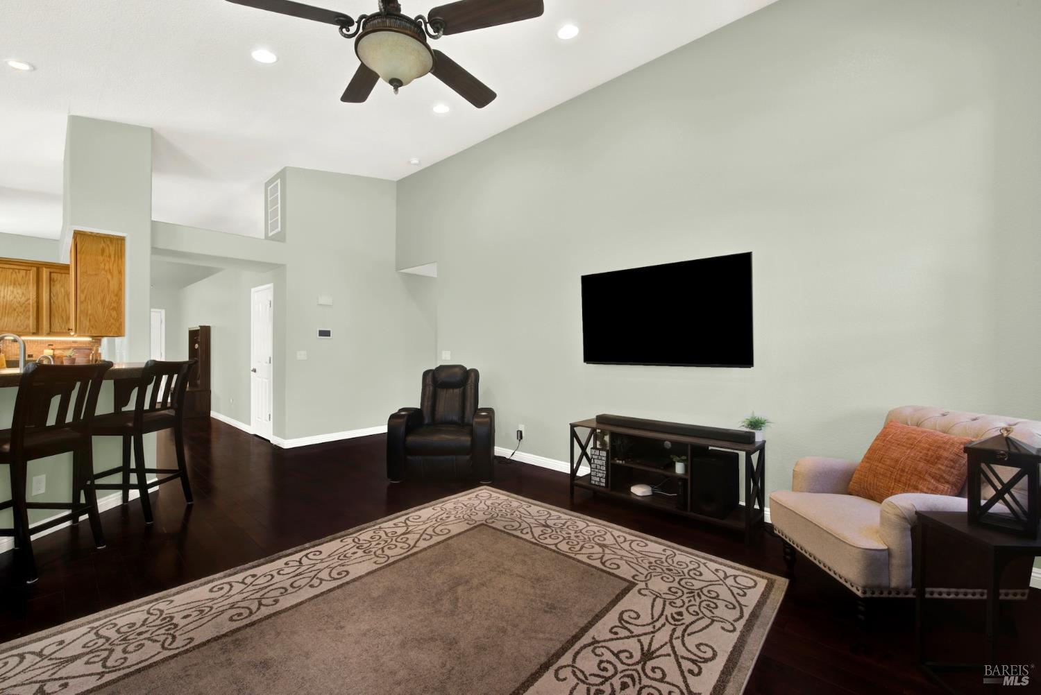 940 Alexander Court Dixon CA 95620