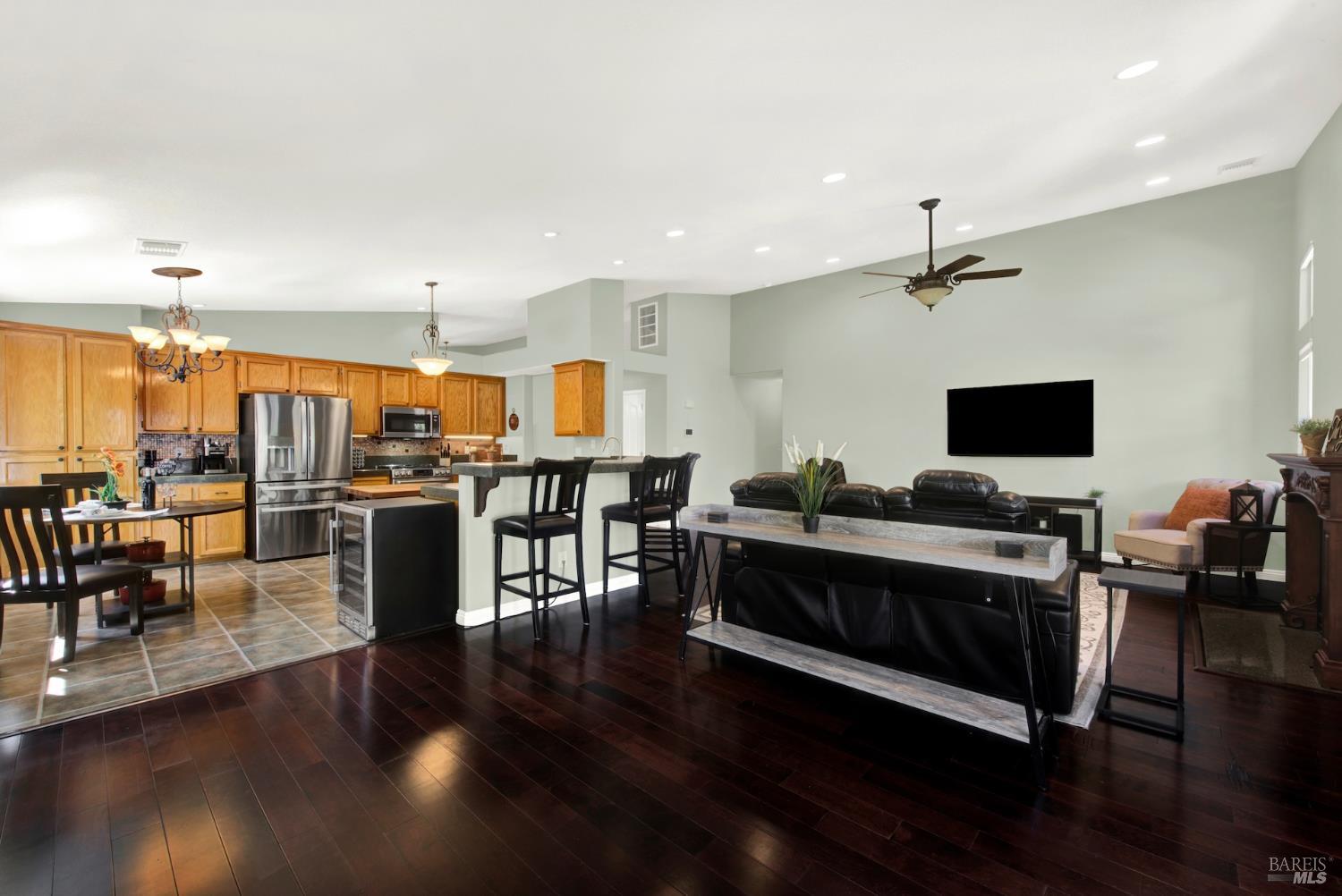940 Alexander Court Dixon CA 95620