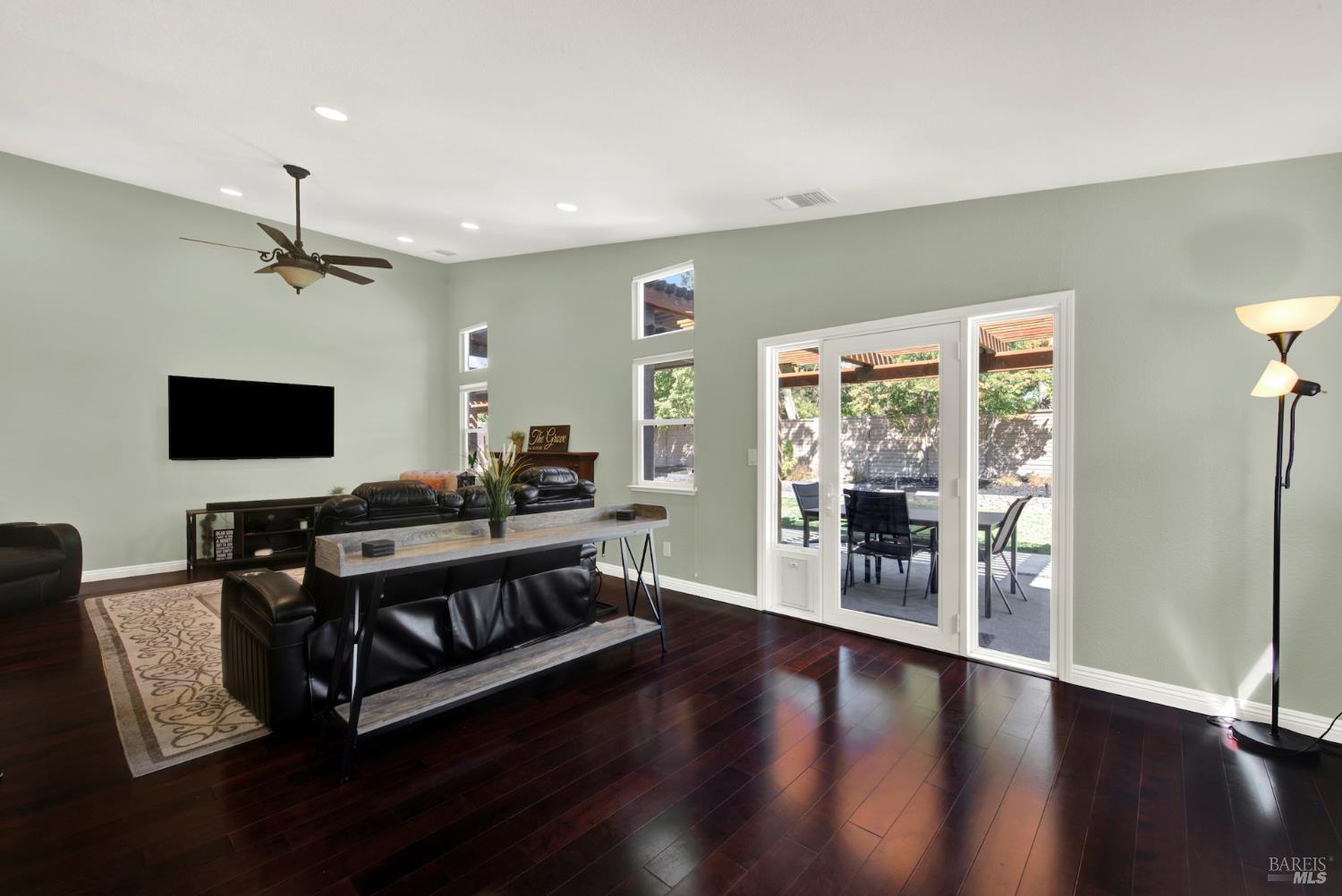 940 Alexander Court Dixon CA 95620