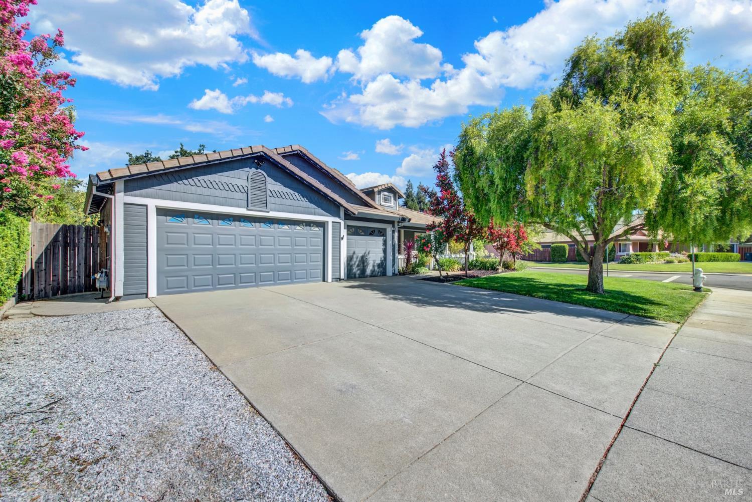 940 Alexander Court Dixon CA 95620
