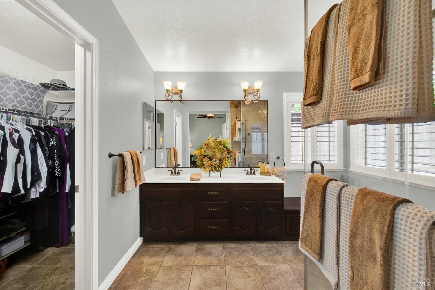 940 Alexander Court Dixon CA 95620