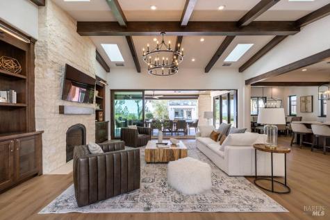 3981 Parker Hill Road Santa Rosa CA 95404