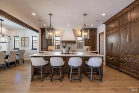 3981 Parker Hill Road Santa Rosa CA 95404