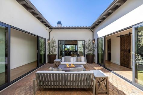 3981 Parker Hill Road Santa Rosa CA 95404