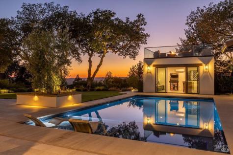 3981 Parker Hill Road Santa Rosa CA 95404