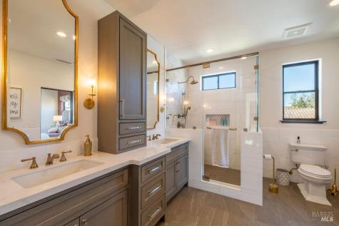 3981 Parker Hill Road Santa Rosa CA 95404