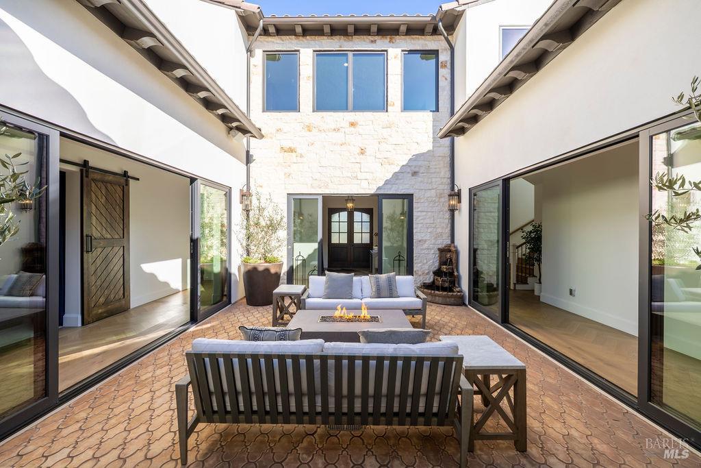 3981 Parker Hill Road Santa Rosa CA 95404