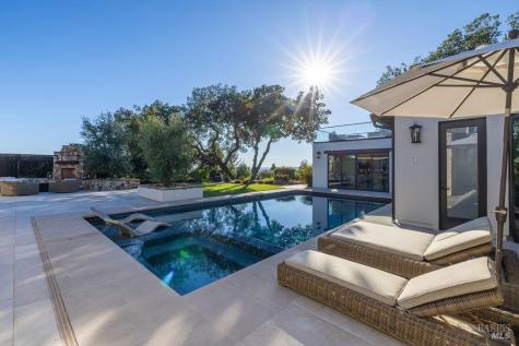 3981 Parker Hill Road Santa Rosa CA 95404