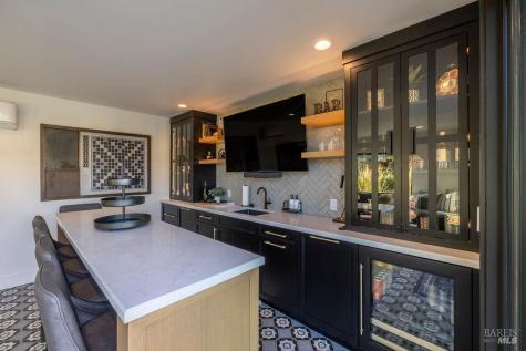 3981 Parker Hill Road Santa Rosa CA 95404