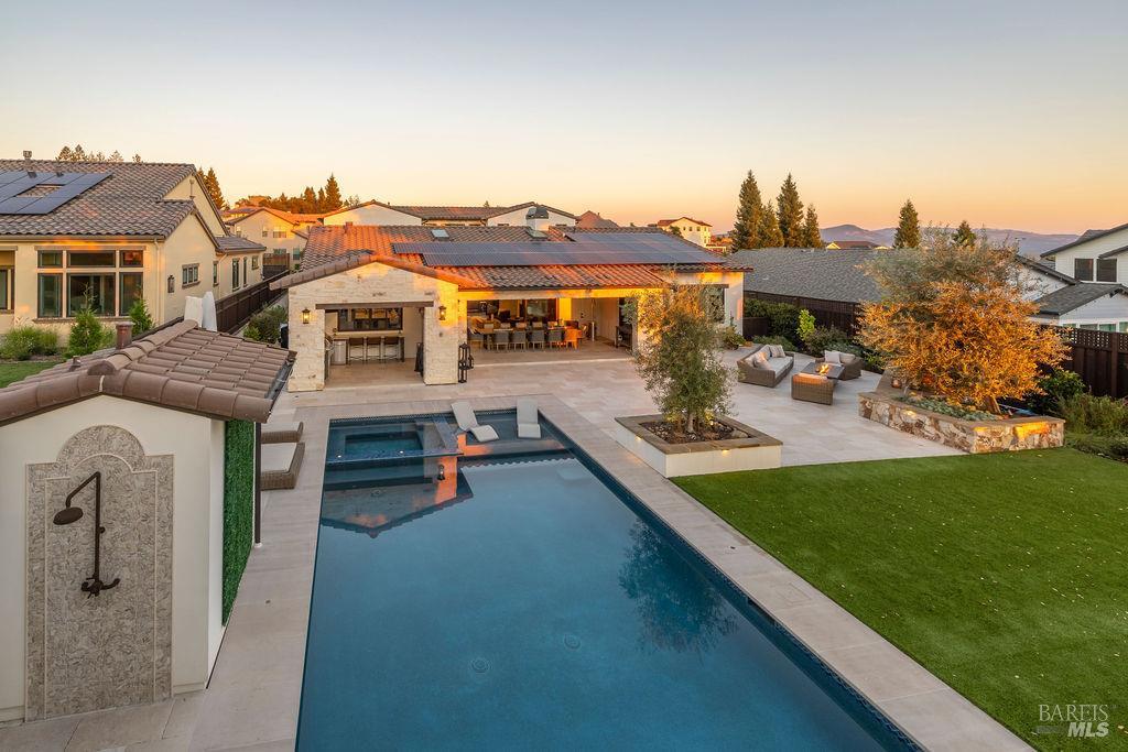 3981 Parker Hill Road Santa Rosa CA 95404