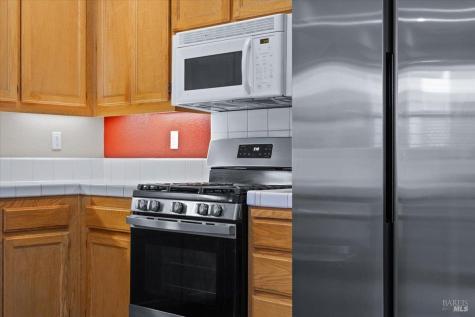 8396 Trione Circle Windsor CA 95492