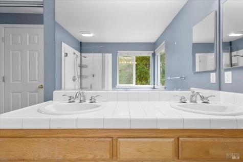 8396 Trione Circle Windsor CA 95492
