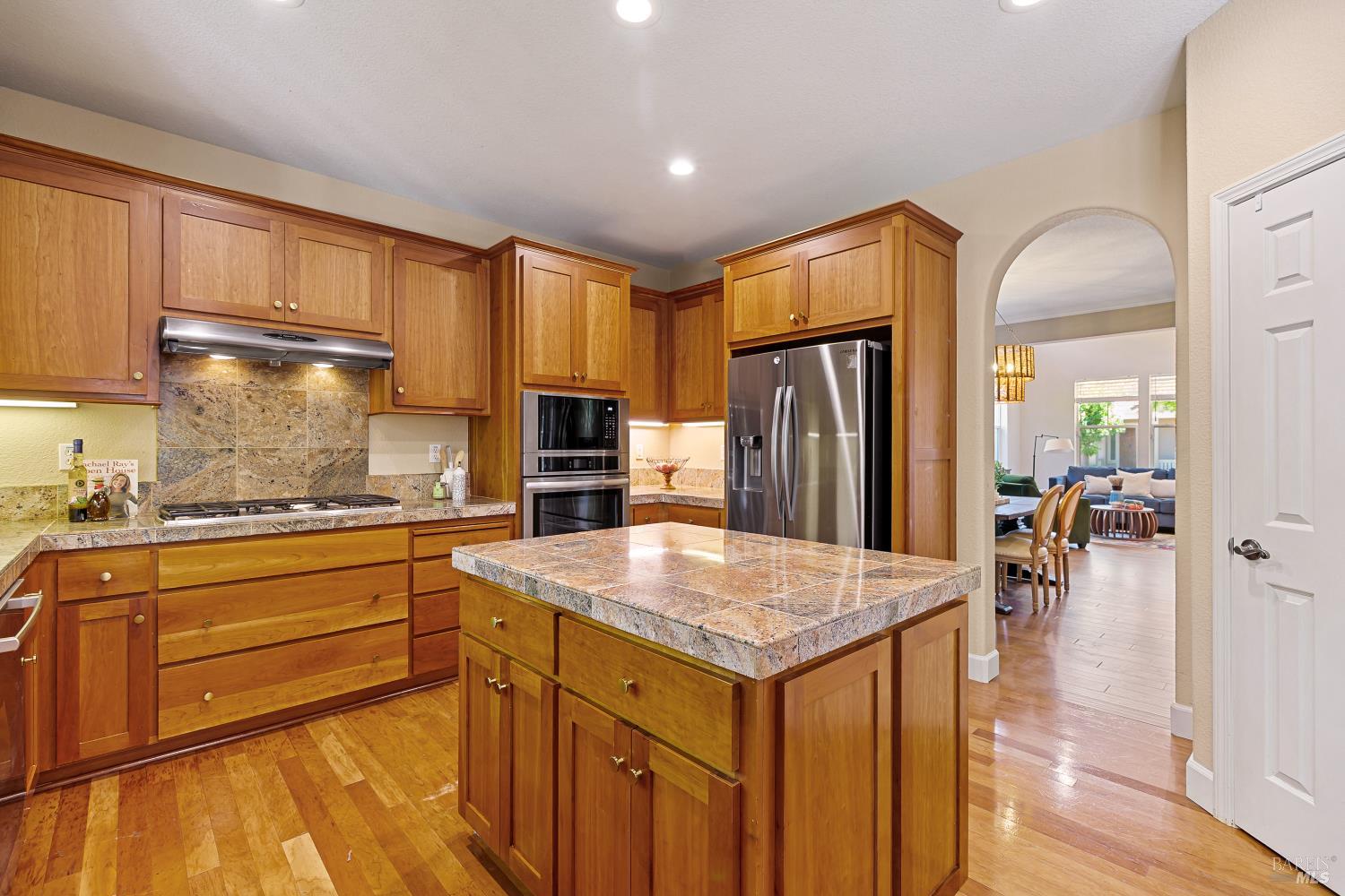 68 Pinheiro Circle Novato CA 94945