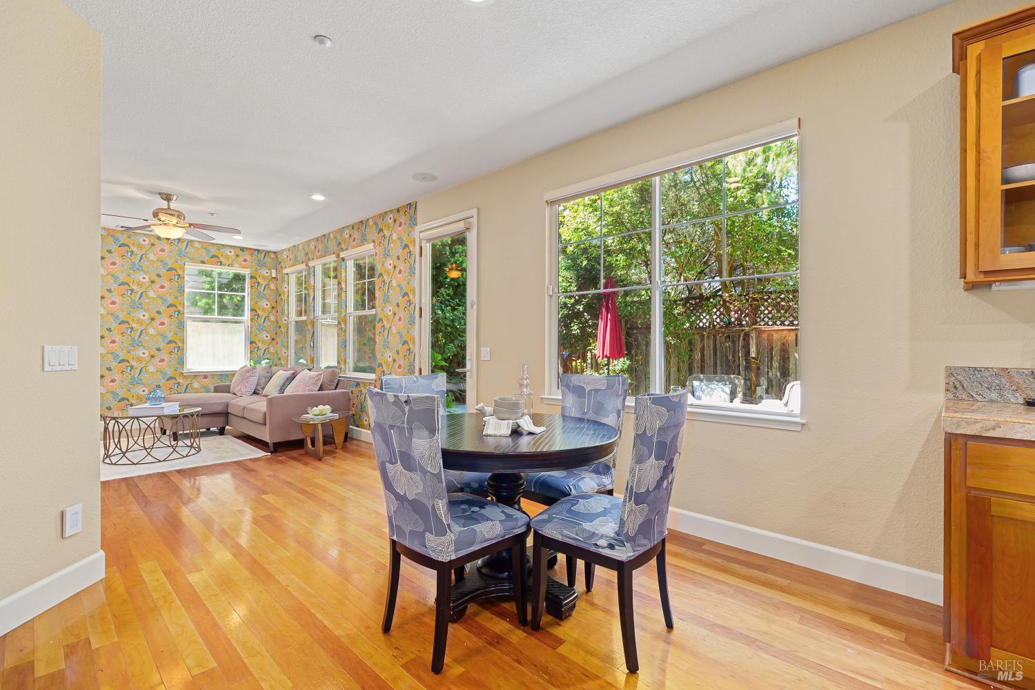 68 Pinheiro Circle Novato CA 94945