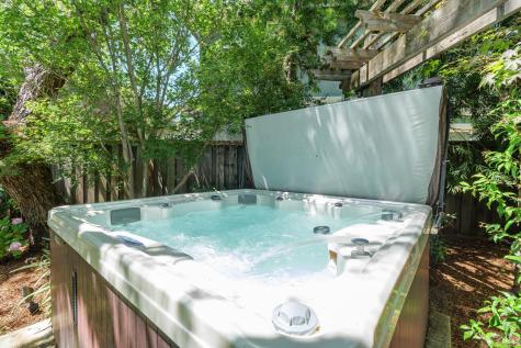 68 Pinheiro Circle Novato CA 94945