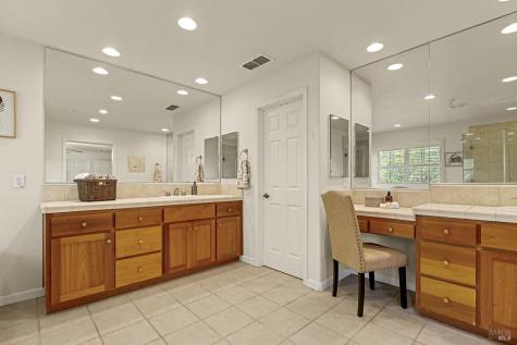 68 Pinheiro Circle Novato CA 94945