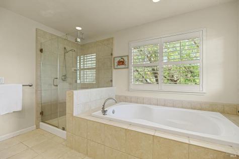68 Pinheiro Circle Novato CA 94945