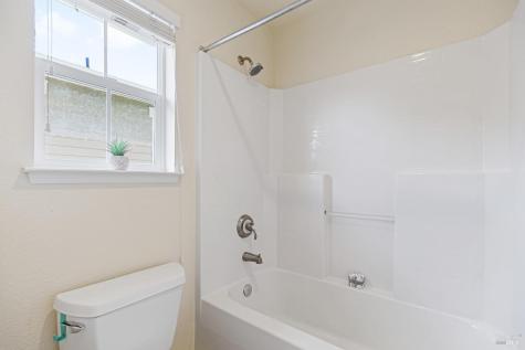 68 Pinheiro Circle Novato CA 94945