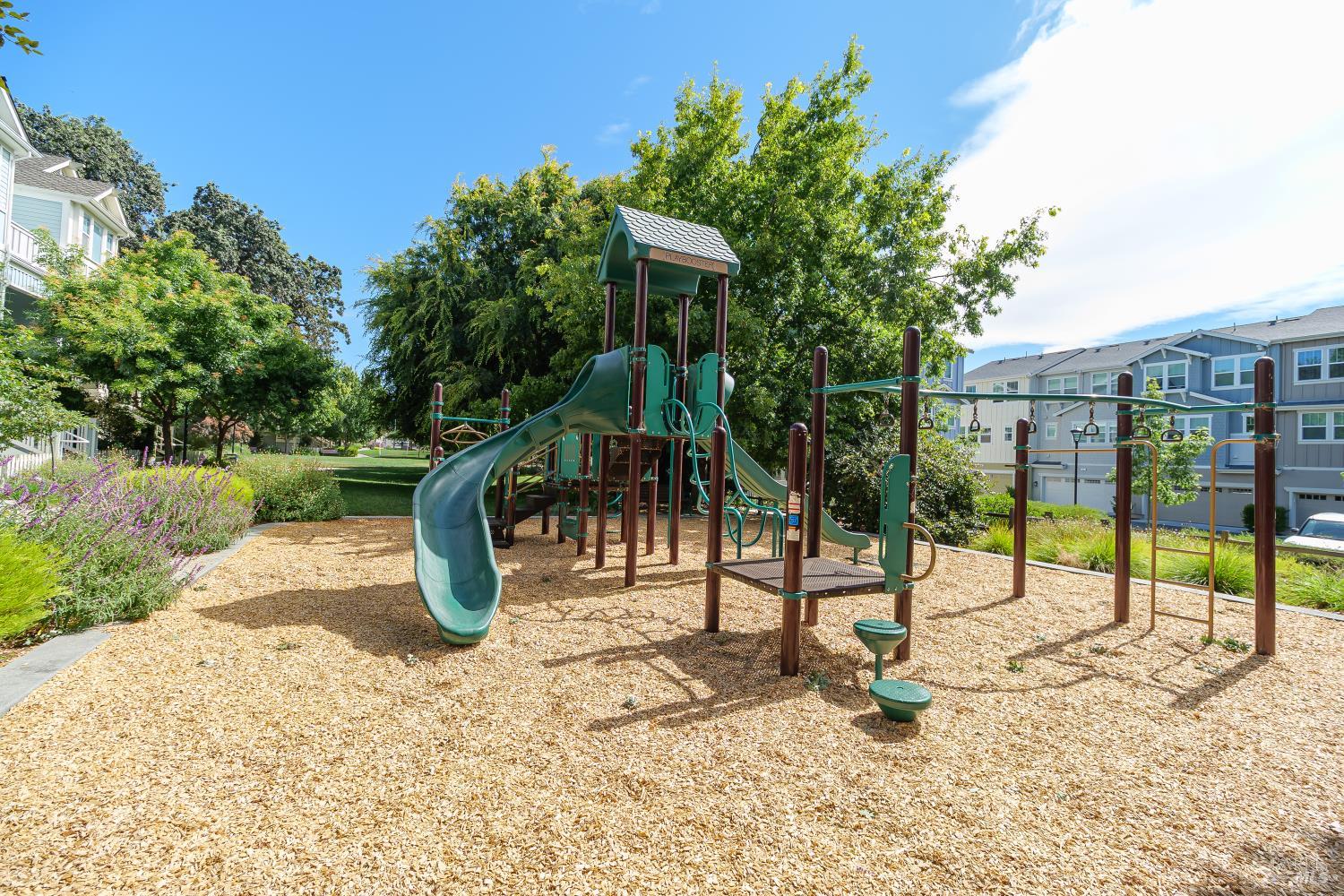 68 Pinheiro Circle Novato CA 94945
