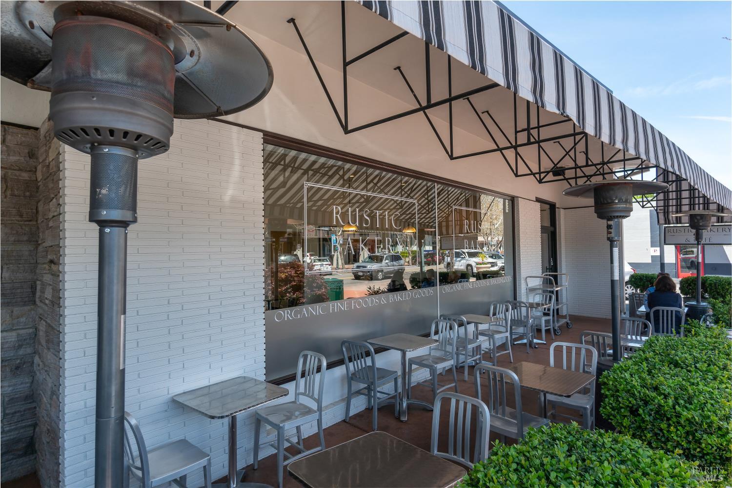 68 Pinheiro Circle Novato CA 94945