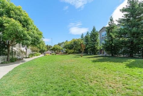 68 Pinheiro Circle Novato CA 94945