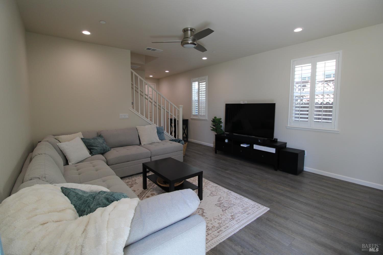 1498 Cavendish Avenue Santa Rosa CA 95401