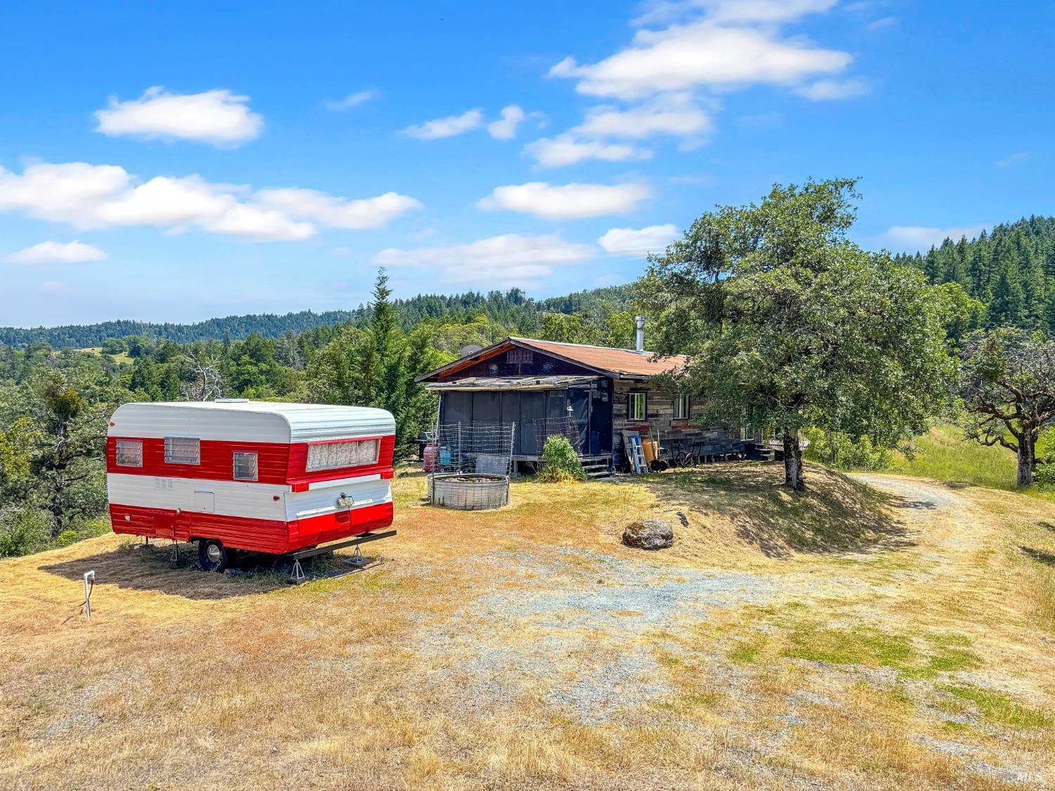56801 Registered Guest Road Laytonville CA 95454
