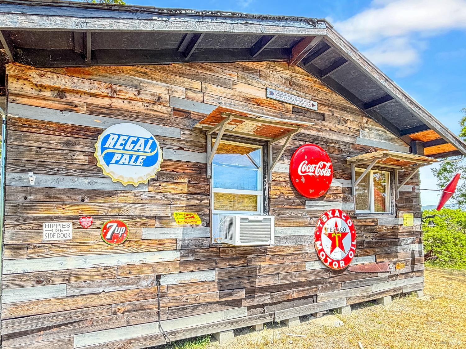 56801 Registered Guest Road Laytonville CA 95454