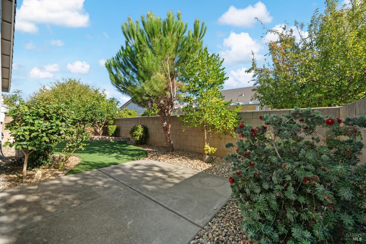 460 Mandarin Circle Vacaville CA 95687
