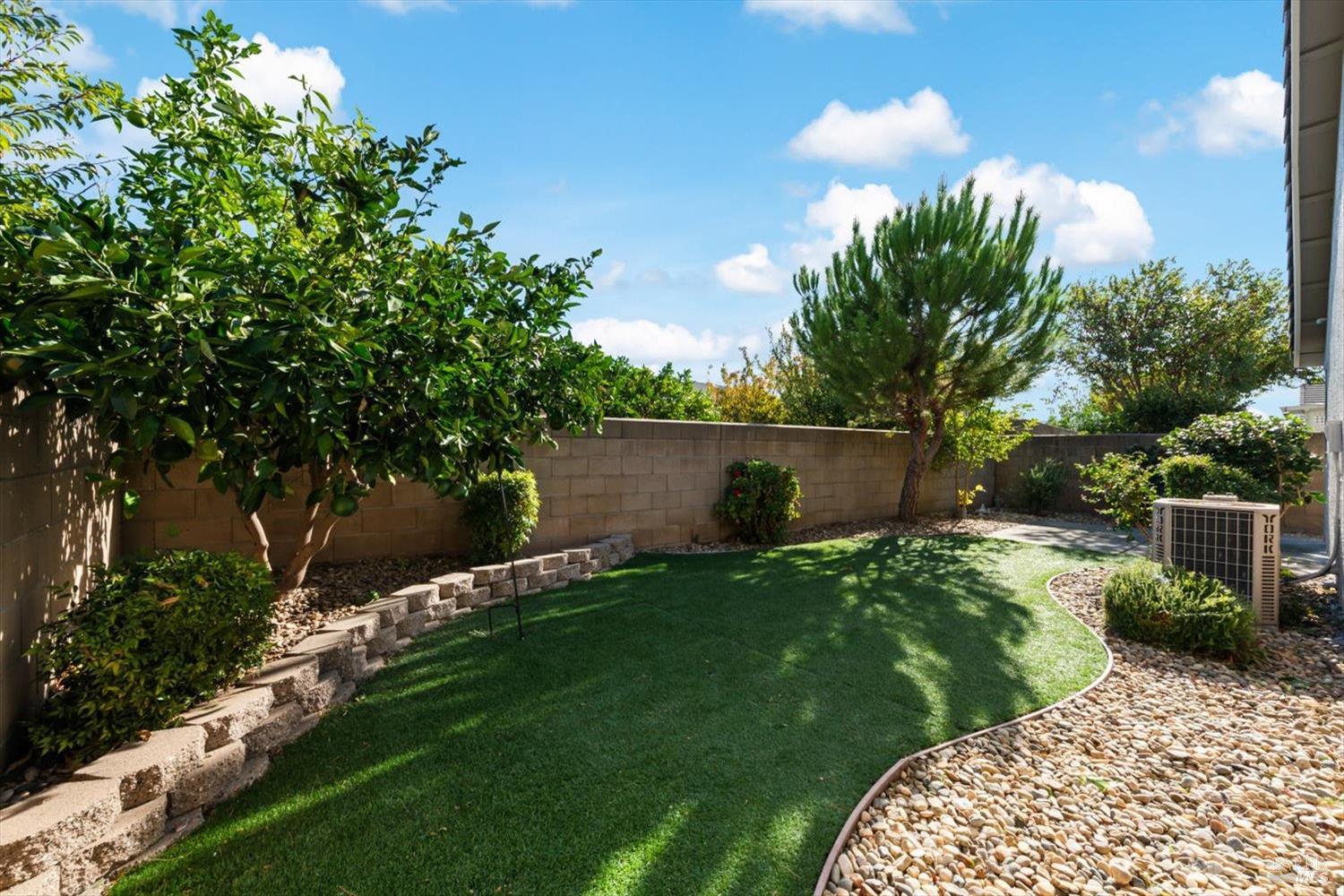 460 Mandarin Circle Vacaville CA 95687