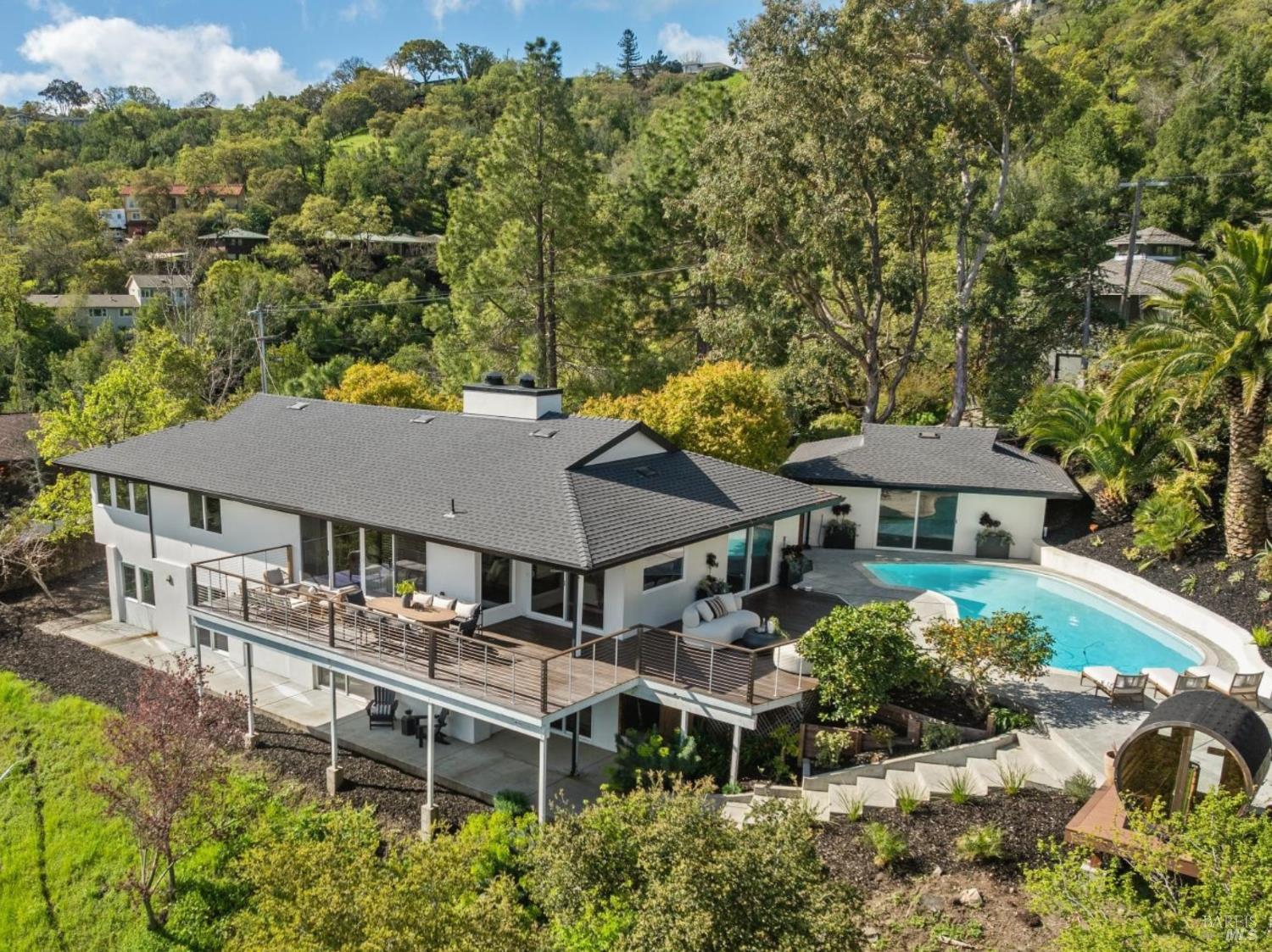 105 Oak Ridge Road San Rafael CA 94903