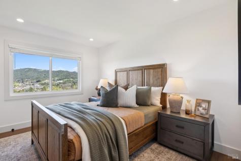 105 Oak Ridge Road San Rafael CA 94903