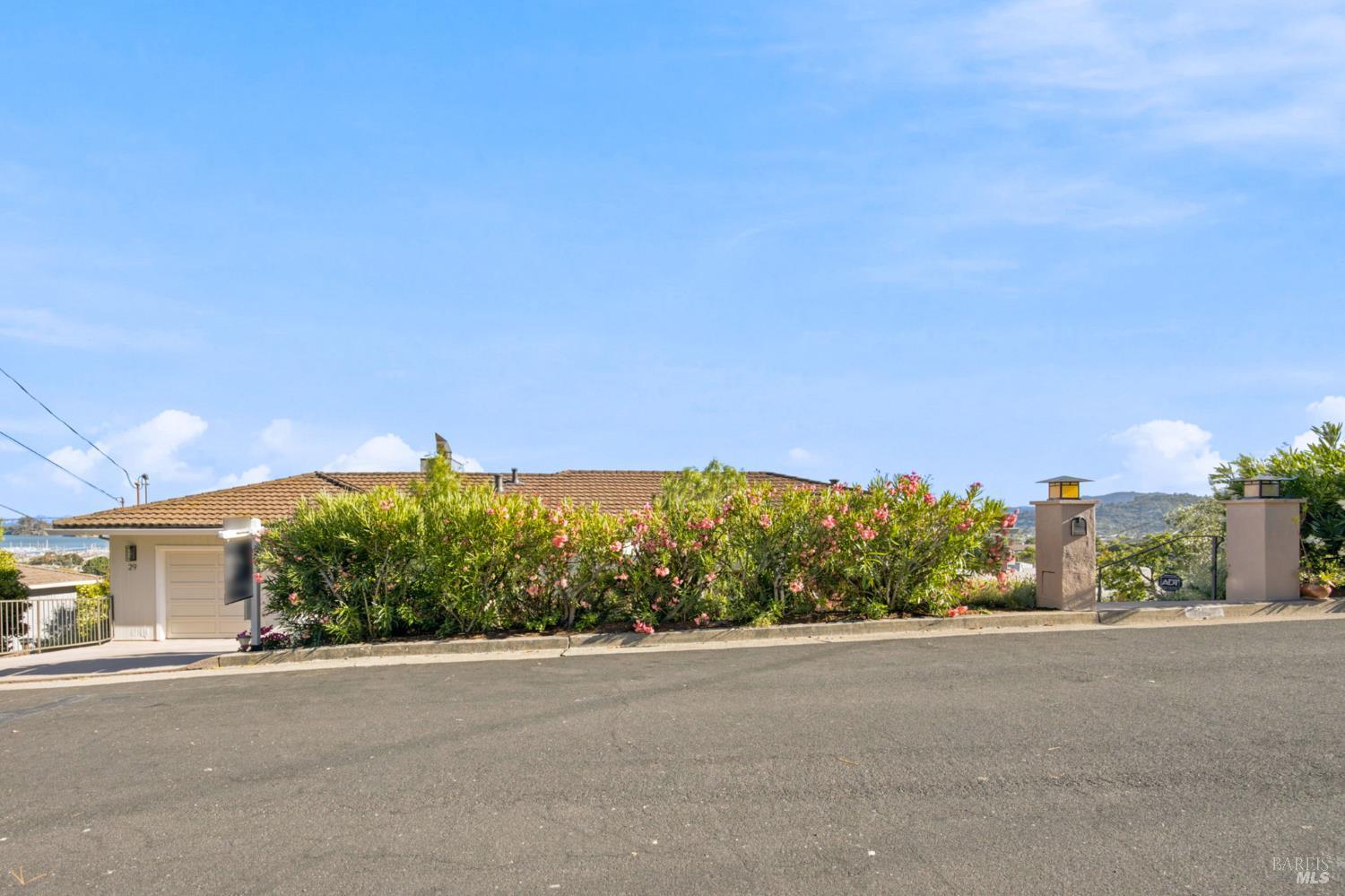 29 Dorian Way San Rafael CA 94901