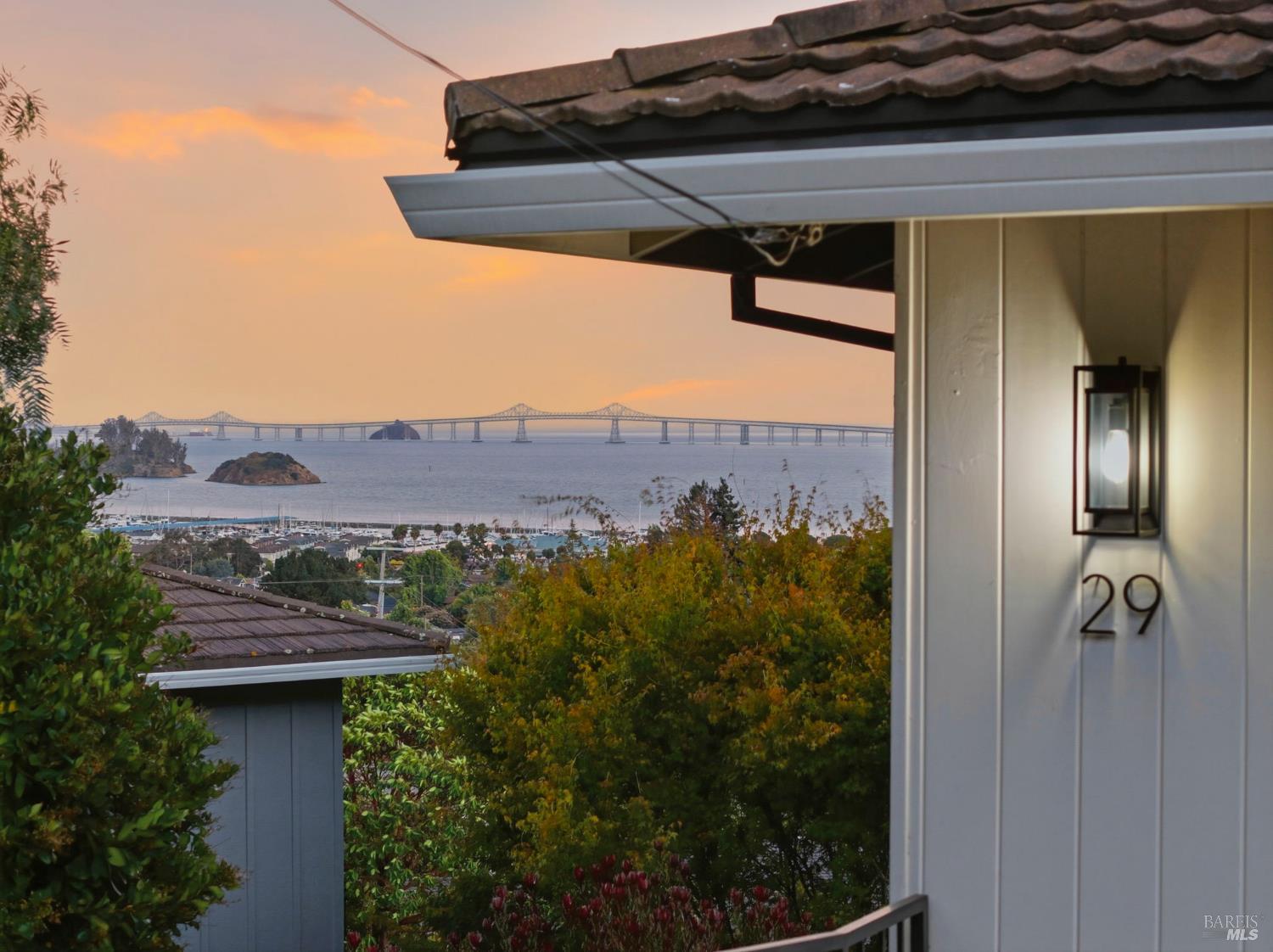 29 Dorian Way San Rafael CA 94901