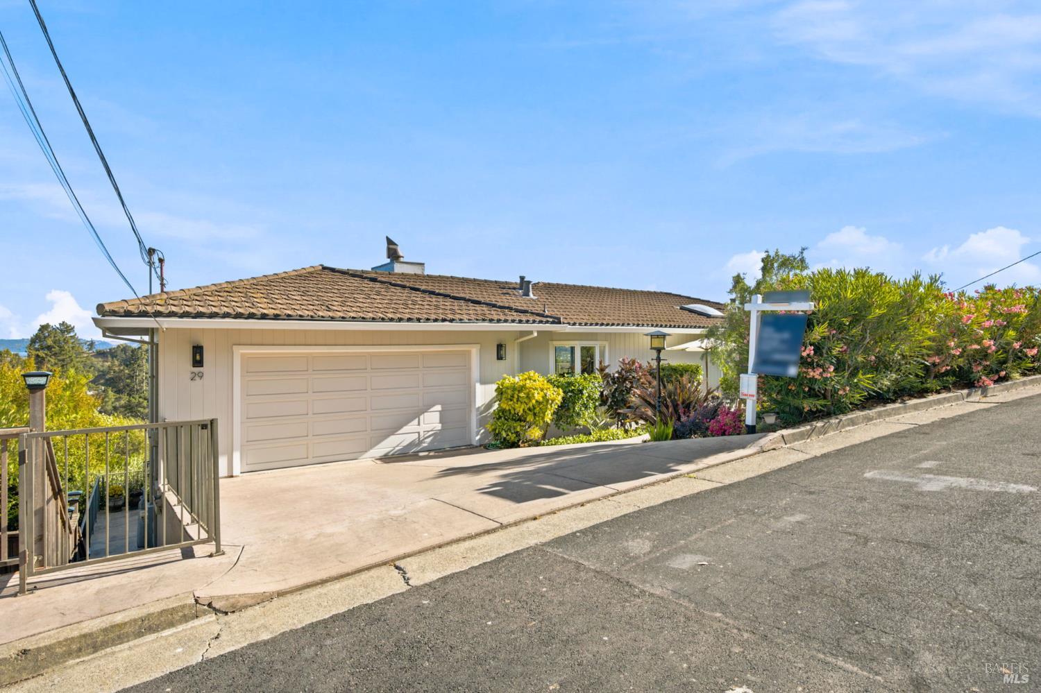 29 Dorian Way San Rafael CA 94901