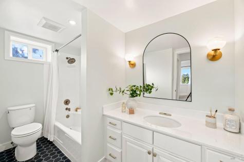29 Dorian Way San Rafael CA 94901
