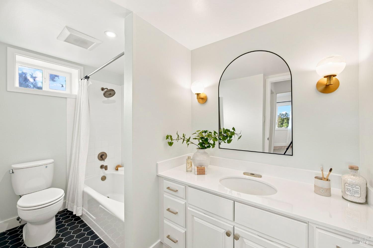 29 Dorian Way San Rafael CA 94901