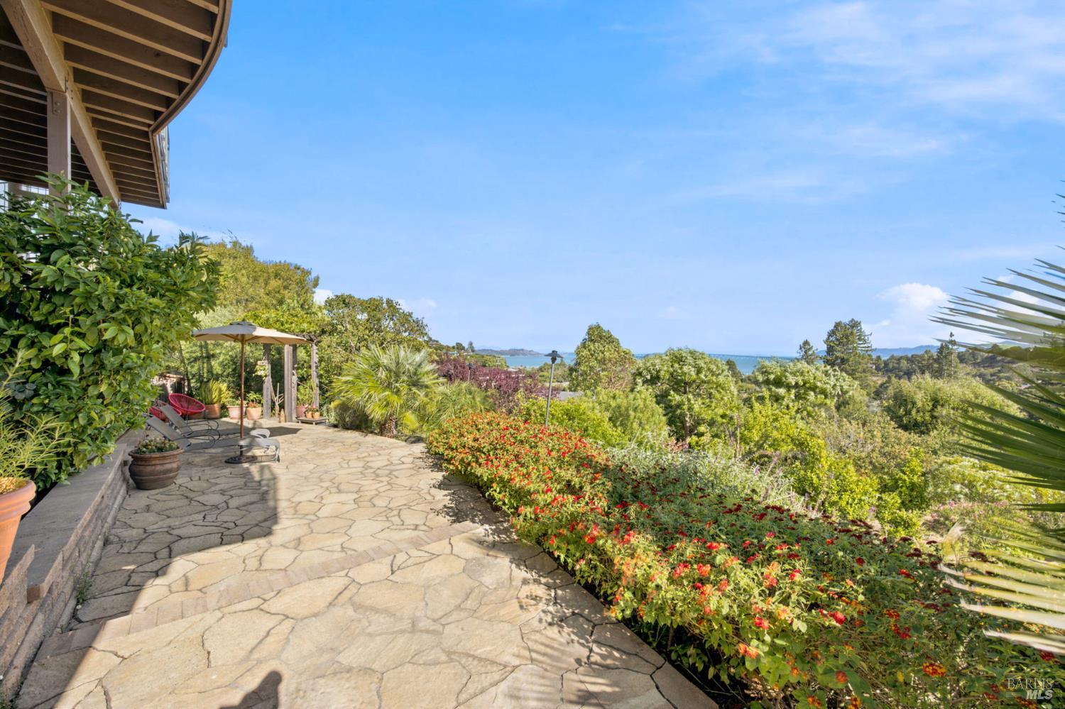 29 Dorian Way San Rafael CA 94901