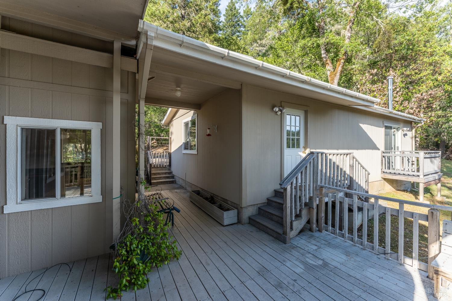 4425 Lakewood Drive Willits CA 95490